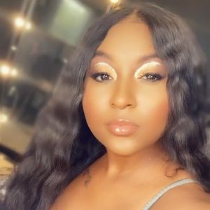 Meet your Posher, Brianna